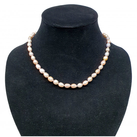 Freshwater pearl necklace