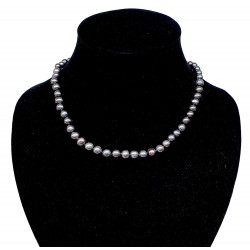 Freshwater pearl necklace
