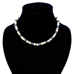 Freshwater pearl necklace