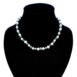 Freshwater pearl necklace