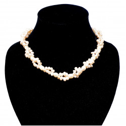 Freshwater pearl necklace
