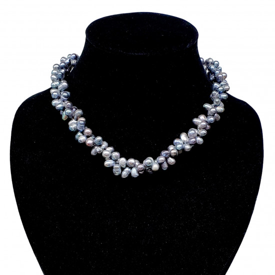 Freshwater pearl necklace
