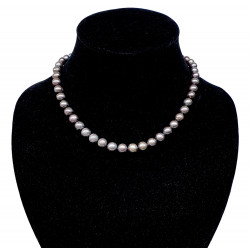 Freshwater pearl necklace