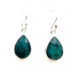 earrings emerald