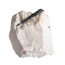 strüverite
