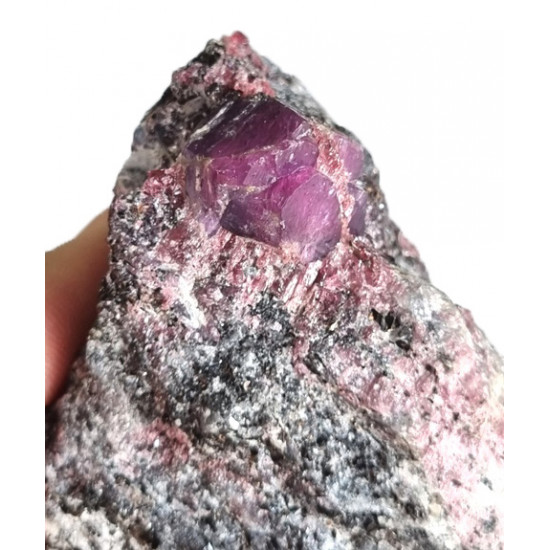 pink sapphire