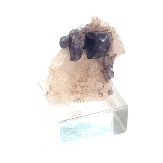 blue spinel