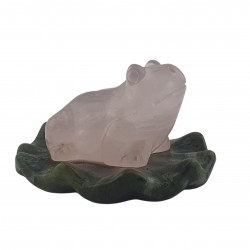 grenouille quartz rose sur nenuphar
