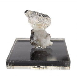 Opale hyalite sur calcédoine