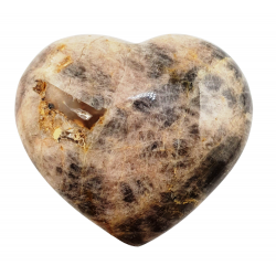 Black moonstone heart