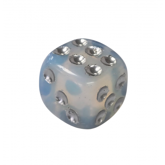 Dice opalite