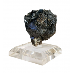 Hematite after smoky quartz scepter