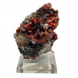 vanadinite on goethite