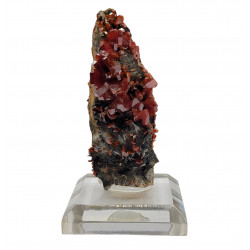 vanadinite on goethite