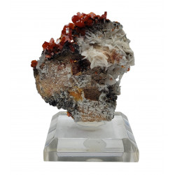 vanadinite on goethite