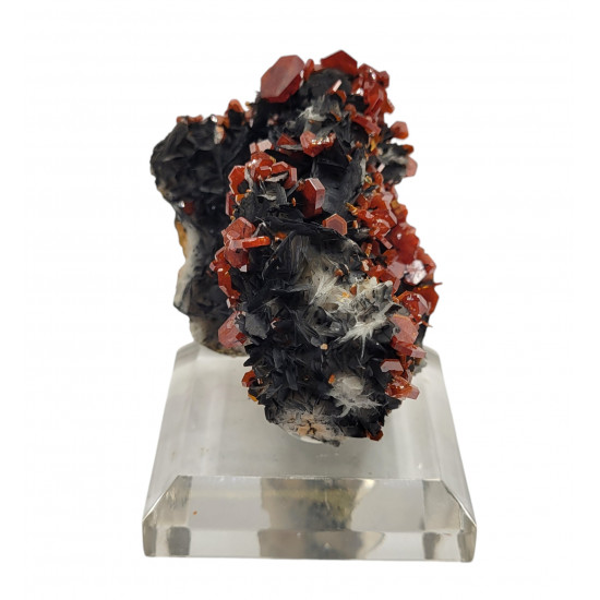 vanadinite on goethite