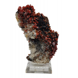 vanadinite on goethite and barite