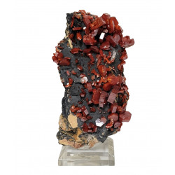 vanadinite on goethite