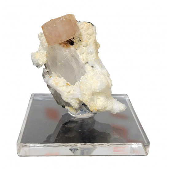 Pink apatite - Quartz- Tourmaline