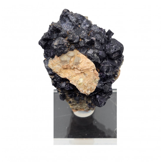Fluorite - quartz - microcline