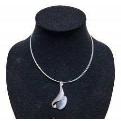 necklace cats eye gray