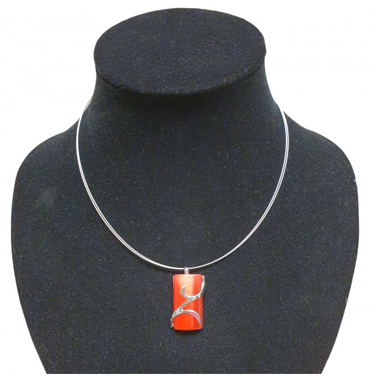 necklace cats eye raspberry
