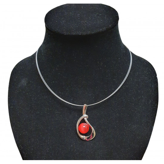 necklace cats eye raspberry