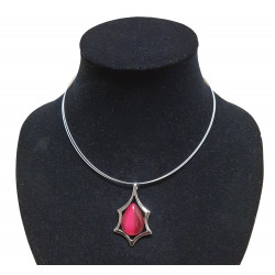 necklace cats eye fuchsia