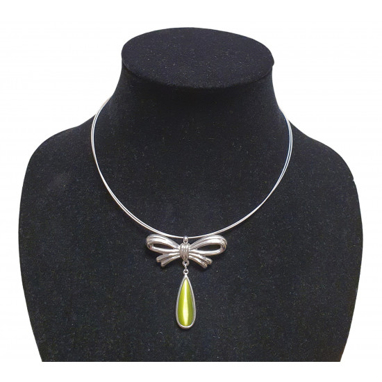 necklace cats eye green