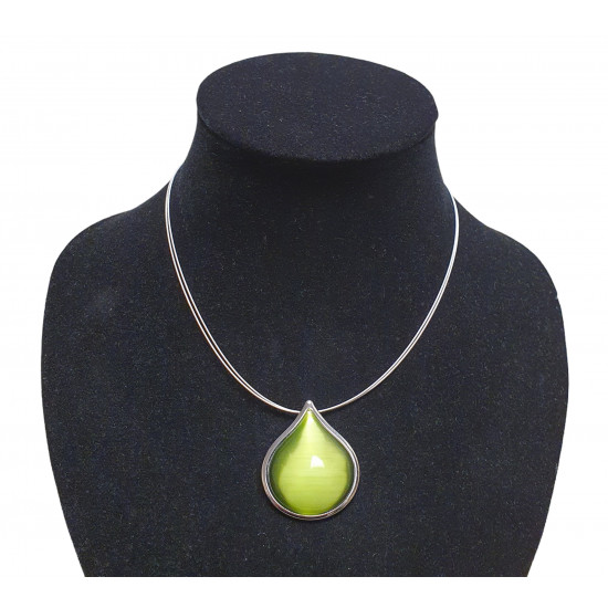 necklace cats eye green