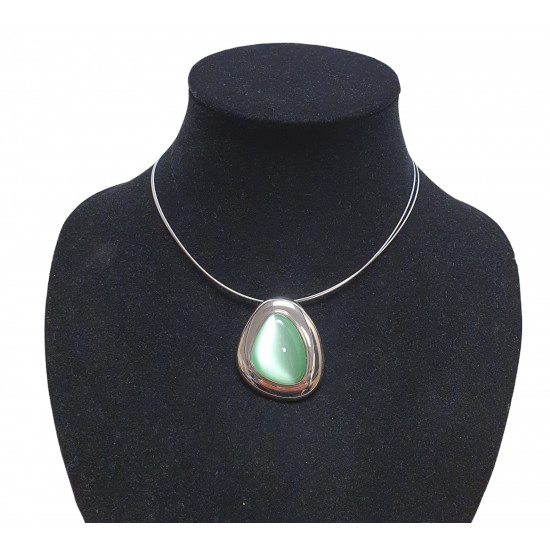 necklace cats eye green