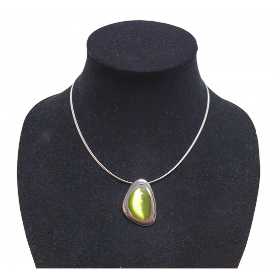 necklace cats eye green