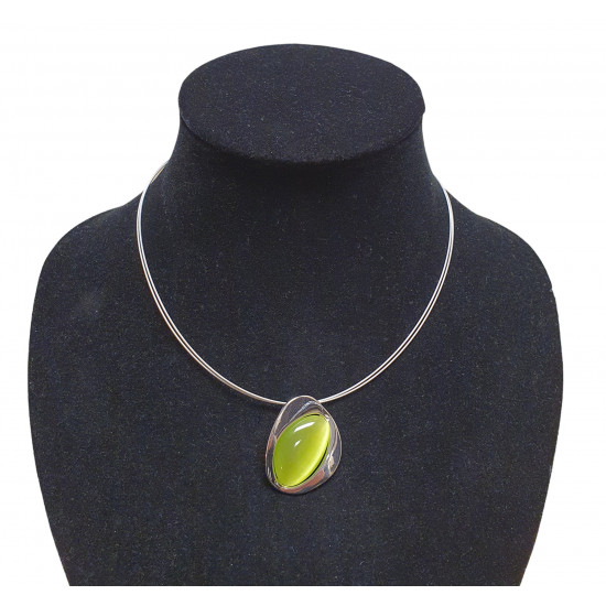 necklace cats eye green