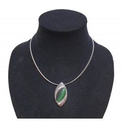 necklace cats eye green