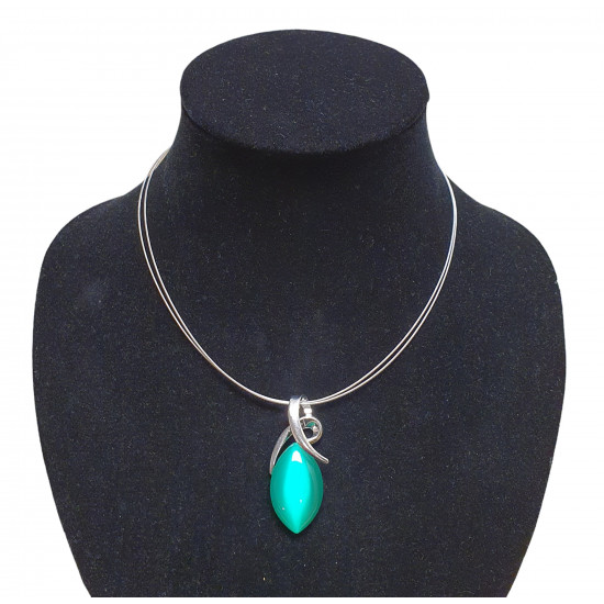 necklace cats eye green