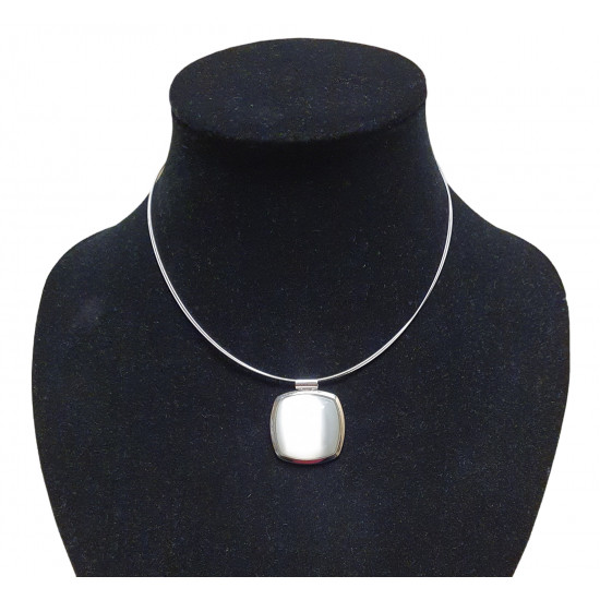 necklace cats eye white 