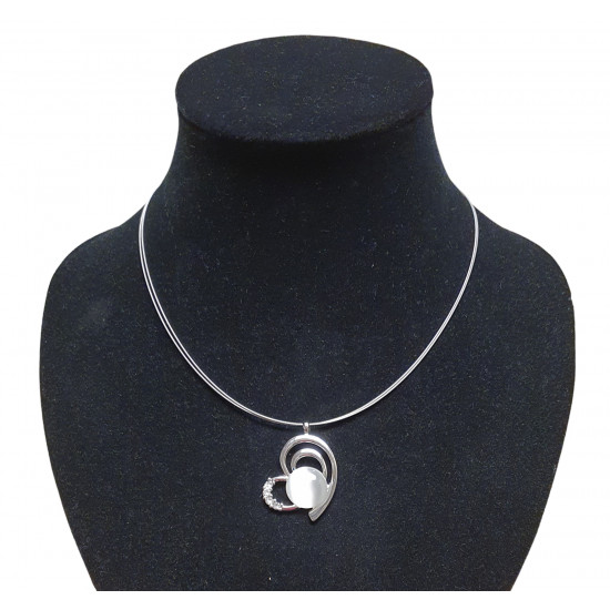necklace cats eye white 