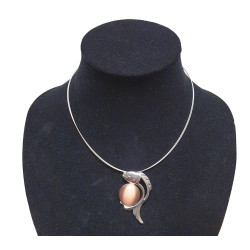 necklace cats eye brown