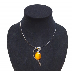necklace cats eye orange