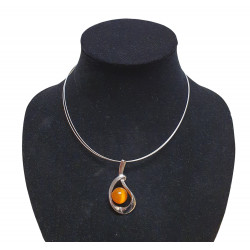 necklace cats eye orange