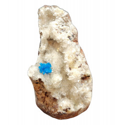 Pentagonite on stilbite