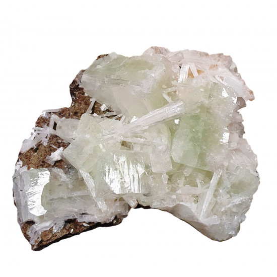 mesolite on apophyllite