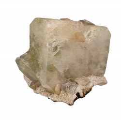 apophyllite verte sur stilbite et morderite