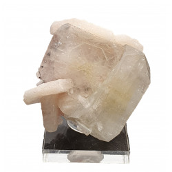 apophyllite on stilbite
