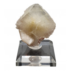 apophyllite on stilbite