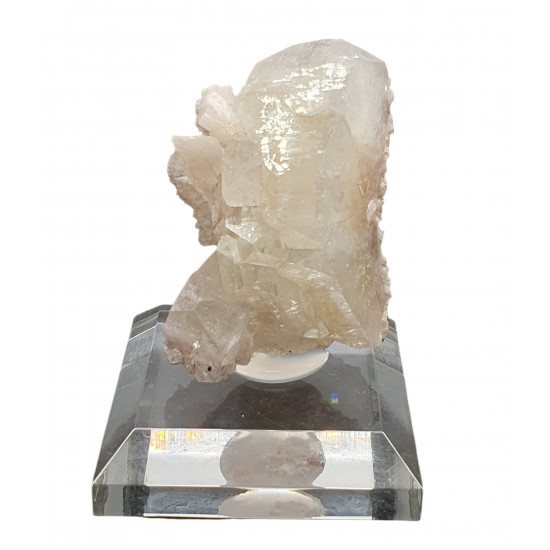 apophyllite on stilbite