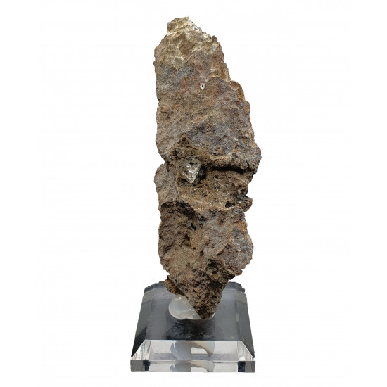 quartz with petroleum inclusion (UV reactive)