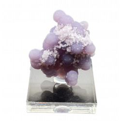 Grape agate