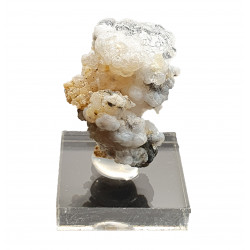 Opale hyalite sur calcédoine