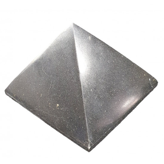 pyramide basalte